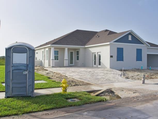 Affordable portable toilet rental in Oskaloosa, KS